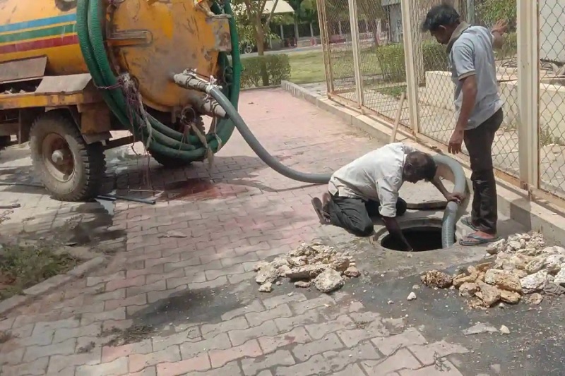 Industrial Septic Tank Cleaning Service